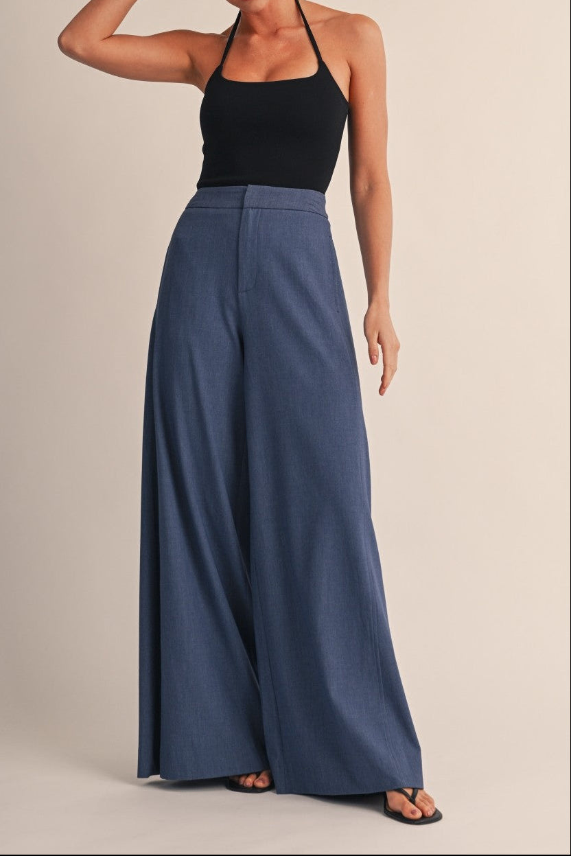 ANGELINA PANT