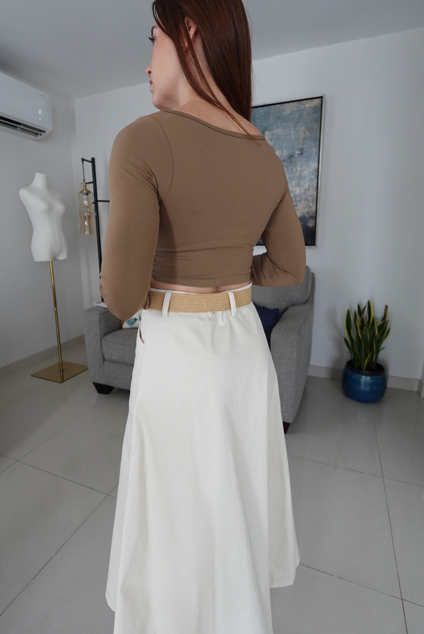 TWIST FRONT CROP TOP