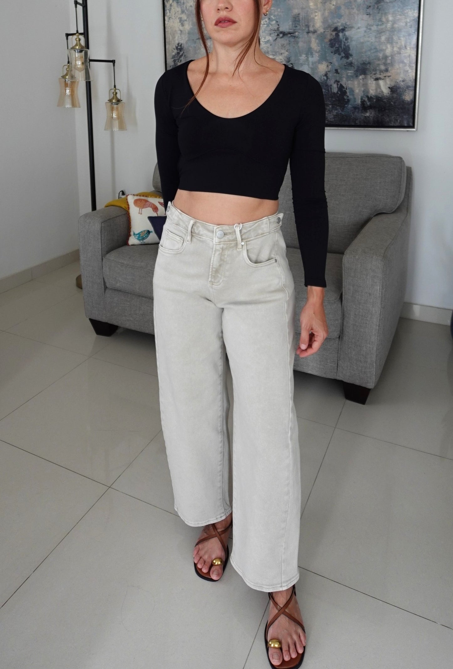 UNECK LONG SLEEVE TOP