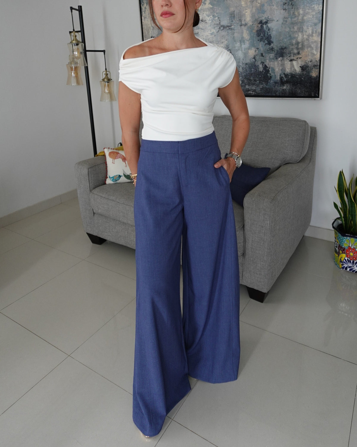 ANGELINA PANT