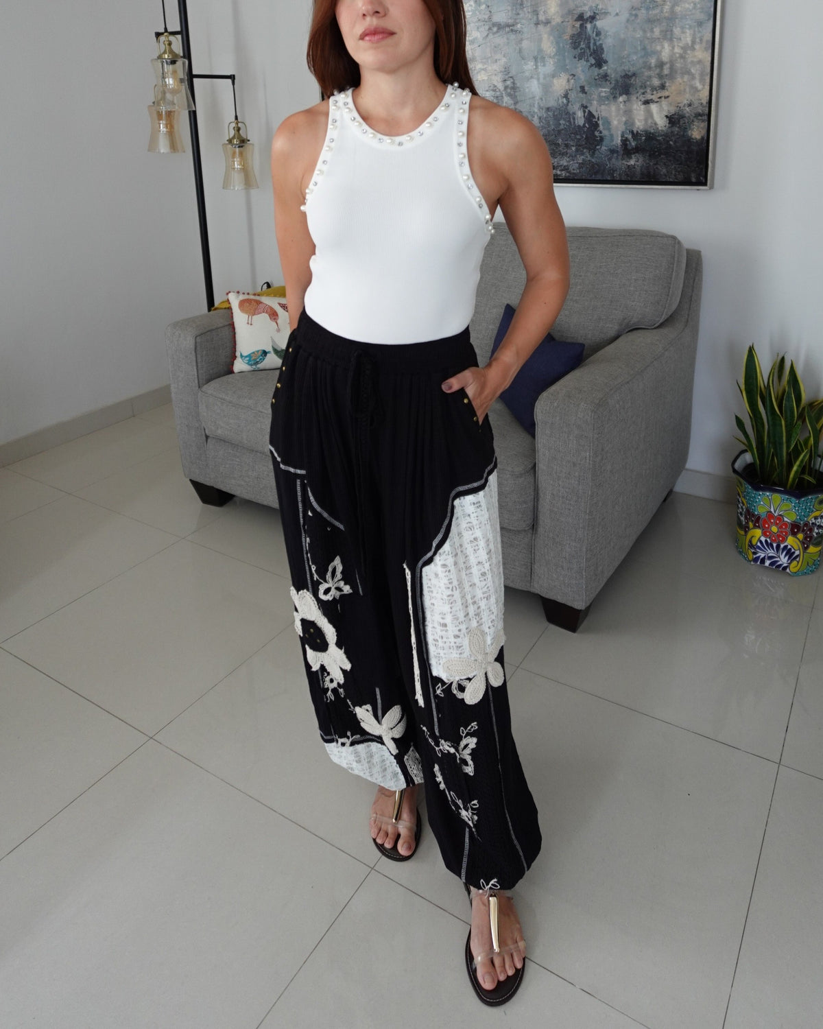 AMIRA PANT