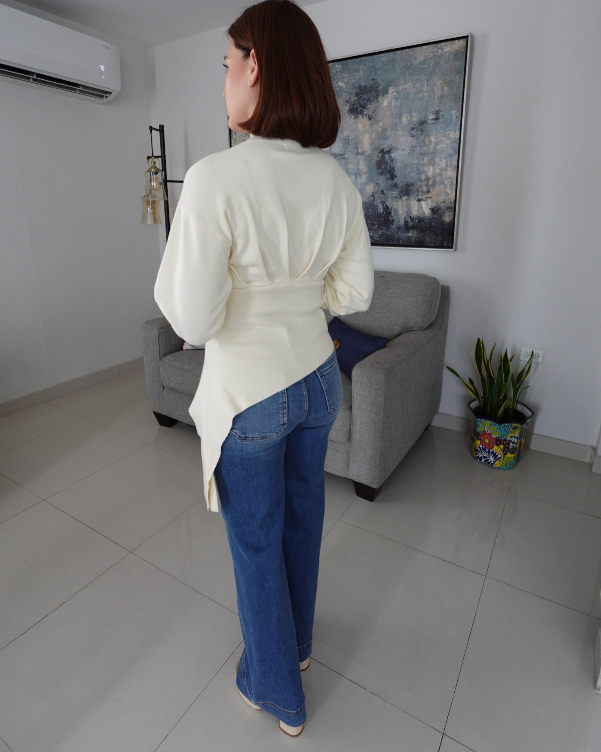 ASYMMETRIC KNIT TOP